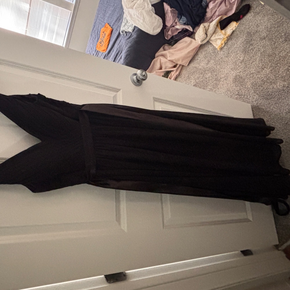 Azazie Black Sleeveless V-Neck Maxi formal gown